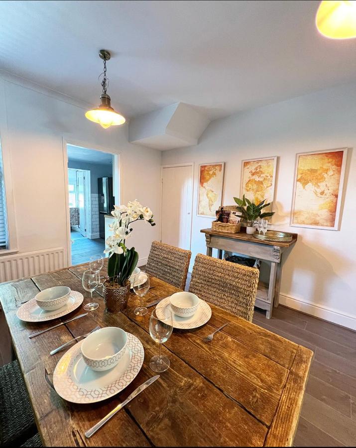 Modern 3 Bed, Heart Of Ashley Cross, 5 Mins To Sandbanks Poole Exteriör bild
