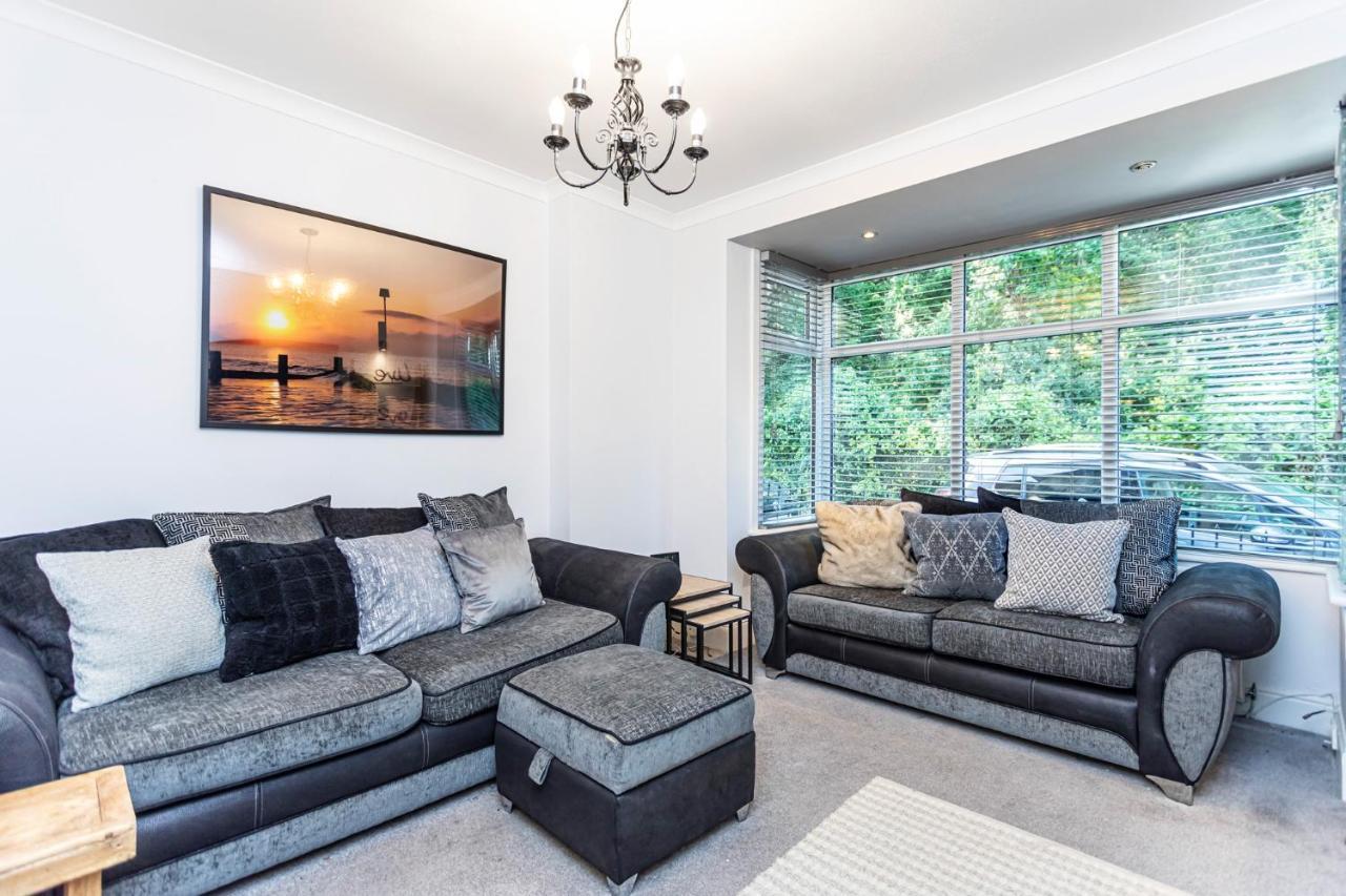 Modern 3 Bed, Heart Of Ashley Cross, 5 Mins To Sandbanks Poole Exteriör bild